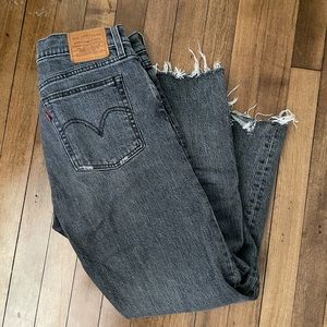 Levi’s wedgie straight leg jeans